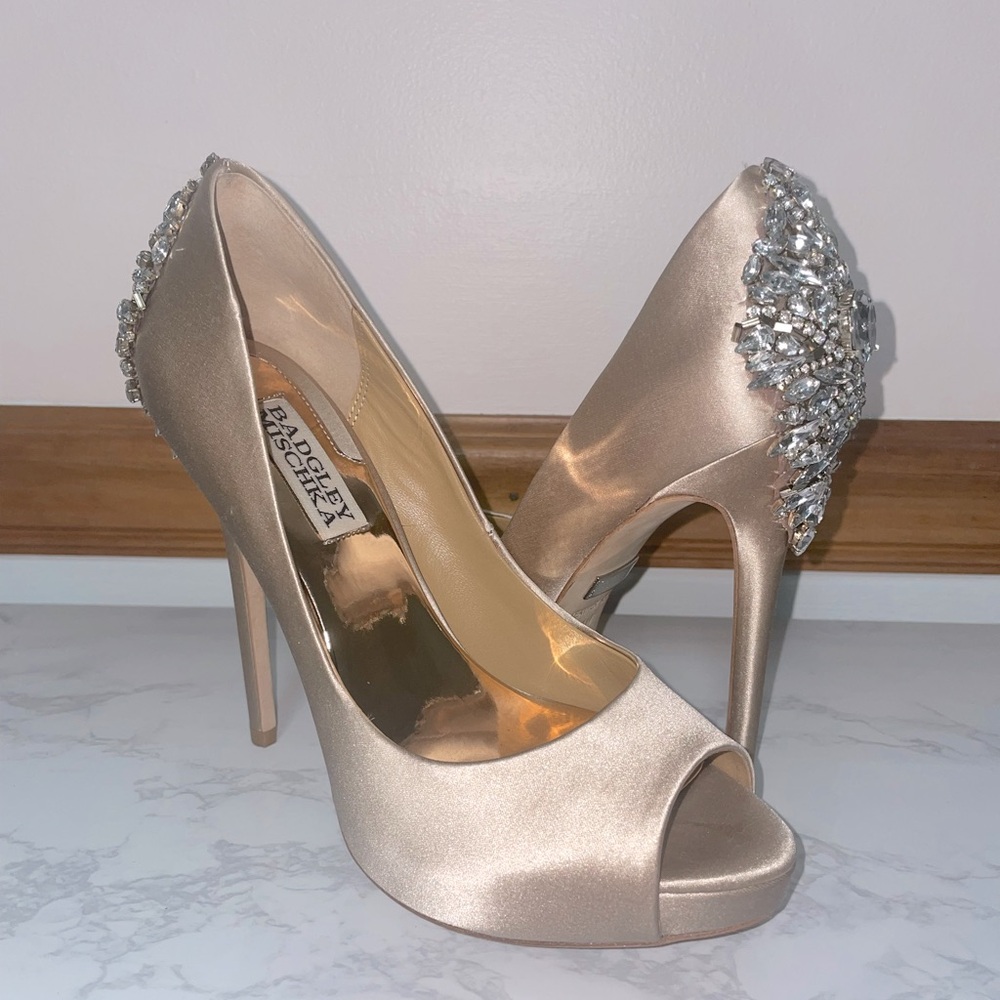 Badgley Mischka Platform Heels - Like New!